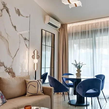 Apartman Eldana First Line With Shared Pool