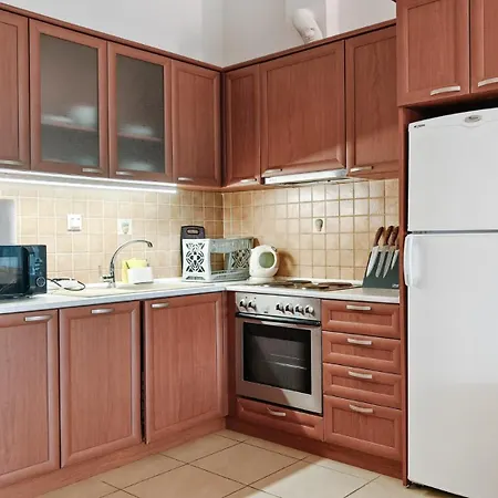 Eldana First Line With Shared Pool Gerakini