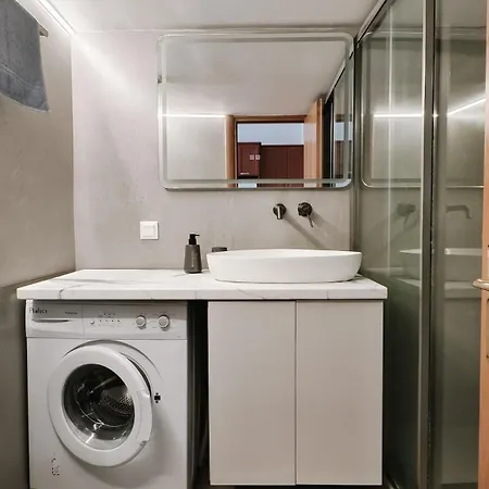 Eldana First Line With Shared Pool Apartment *