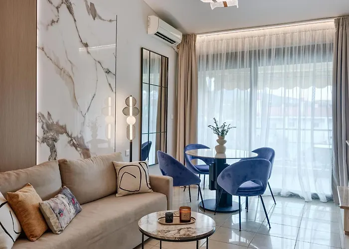 Eldana First Line With Shared Pool 公寓 基拉奇尼