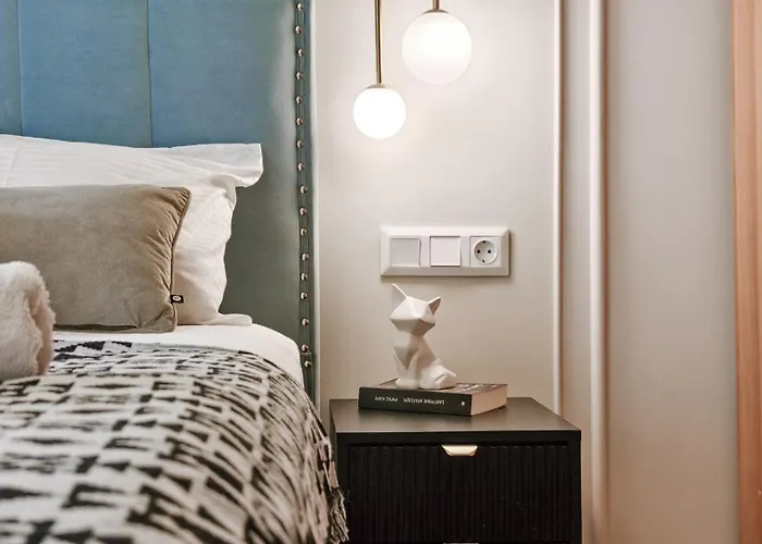 公寓 Eldana First Line With Shared Pool